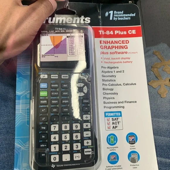 Texas Instruments 84plus - Picture 2 of 2